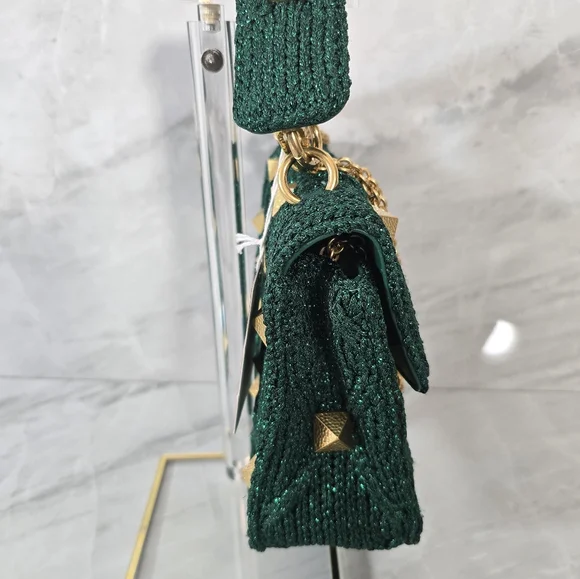 Valentino Garavani Green Handbag with Gold Accents - Picture 3 of 12